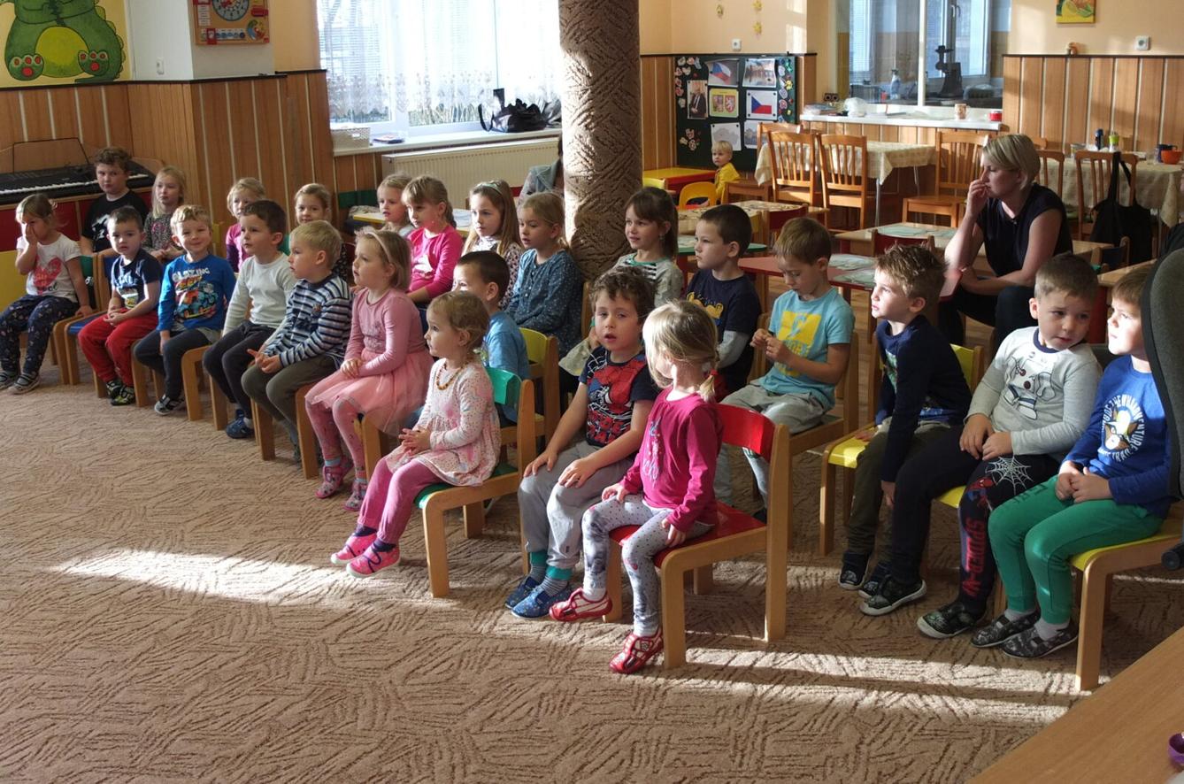 Divadlo - Jak se Honza rytířem stal a kolik řemesel se naučil - 3