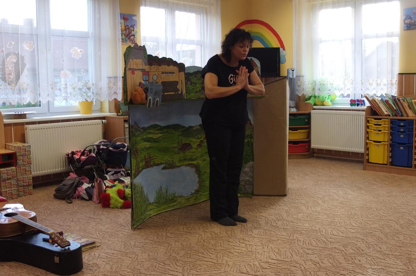 Divadlo - Jak se Honza rytířem stal a kolik řemesel se naučil - 4