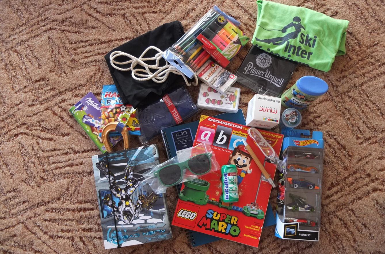 Dobročinná akce - Krabice od bot - 1