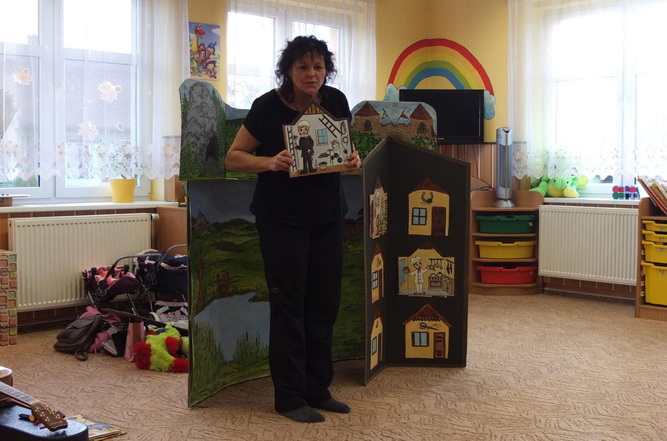 Divadlo - Jak se Honza rytířem stal a kolik řemesel se naučil - 7