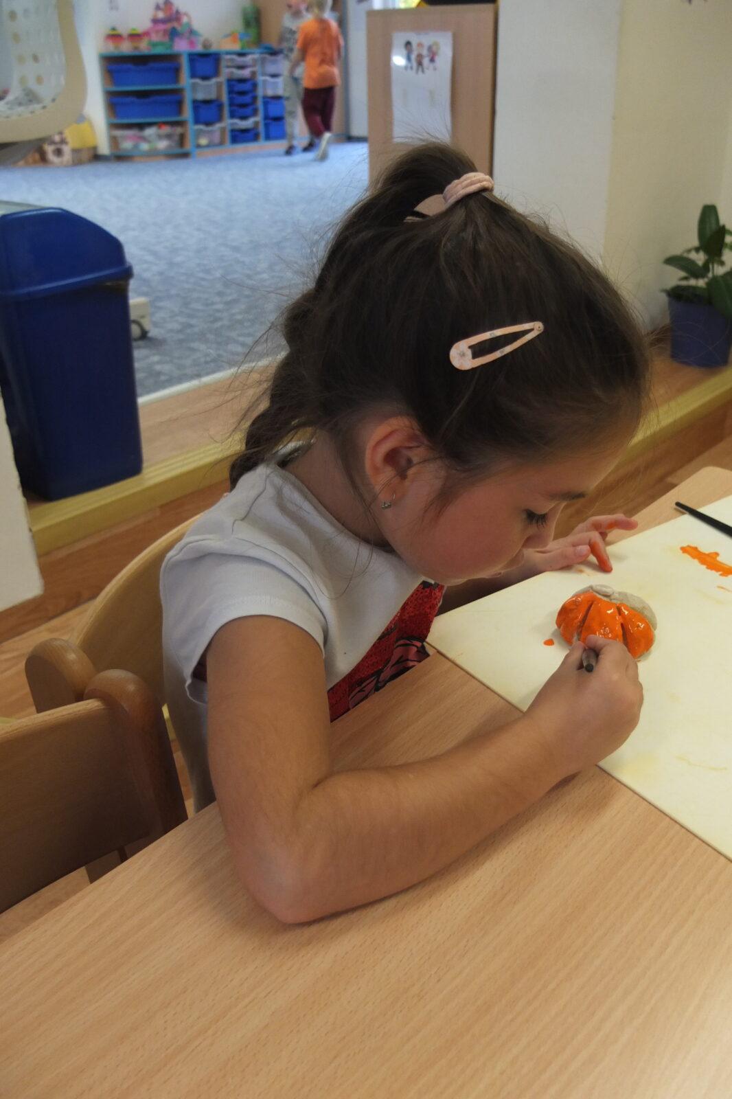 Človíček se představuje - 16