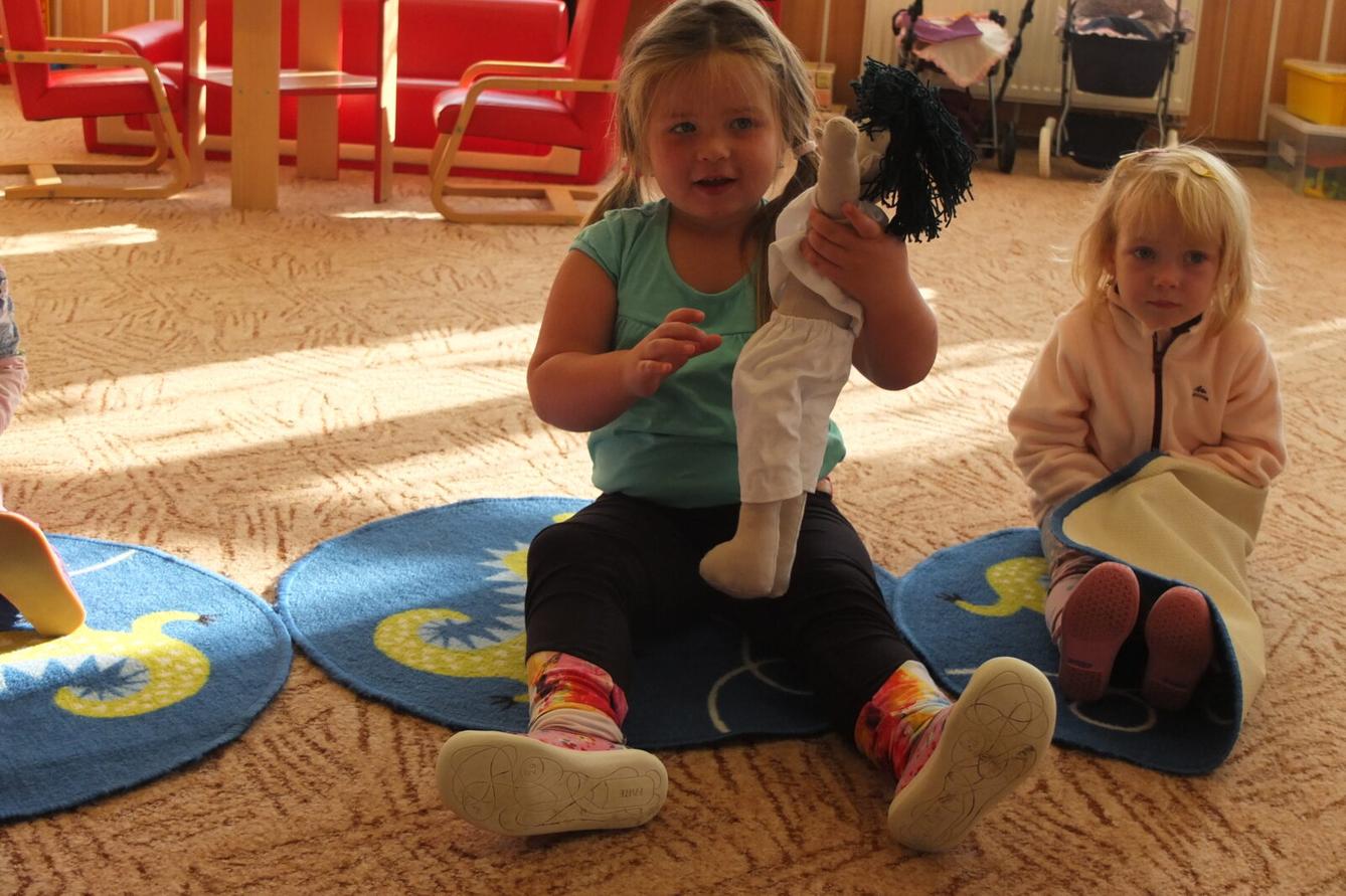 Človíček se představuje 1 - 7