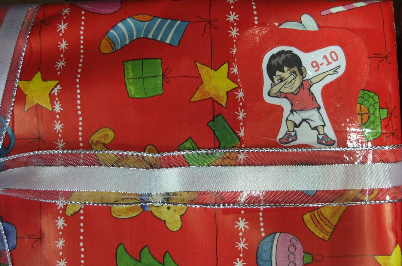 Dobročinná akce - Krabice od bot - 11