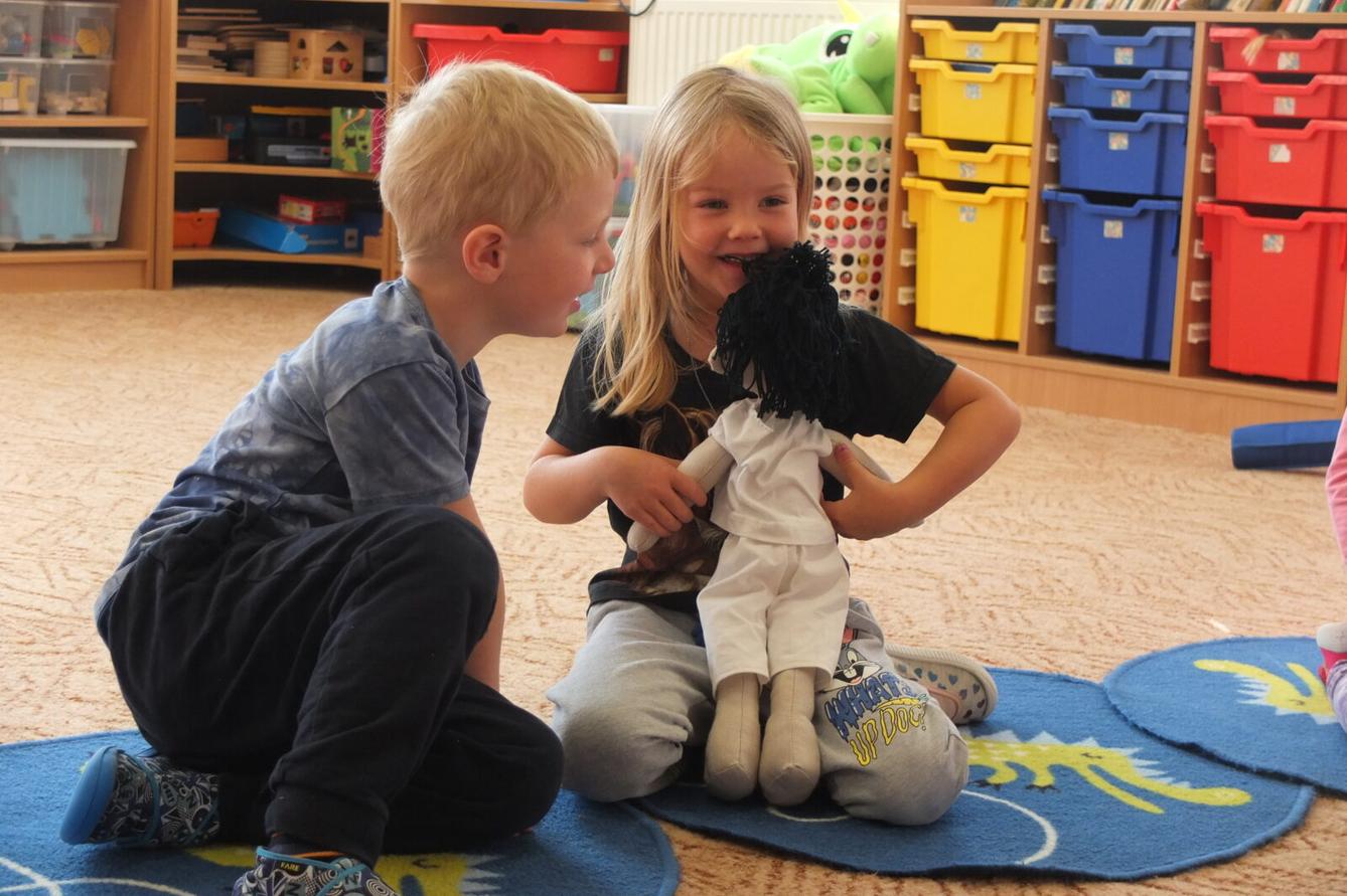 Človíček se představuje 1 - 9