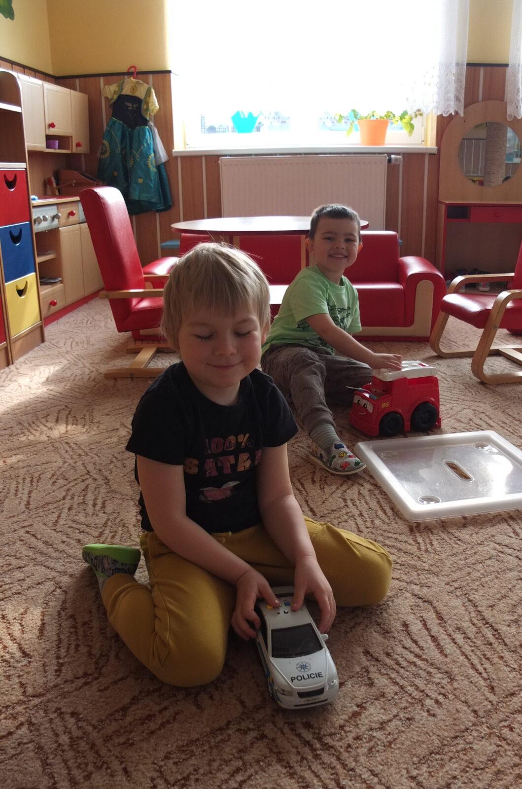 Společně si hrajeme - 8