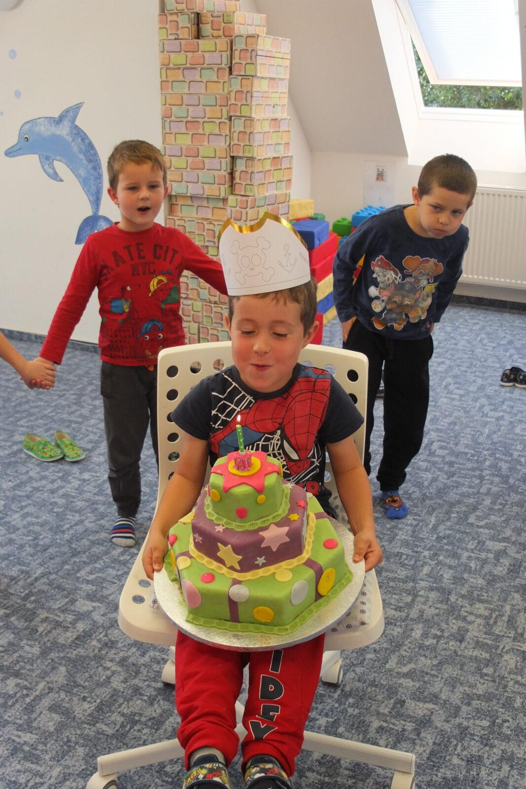 Kubík má narozeniny! - 6
