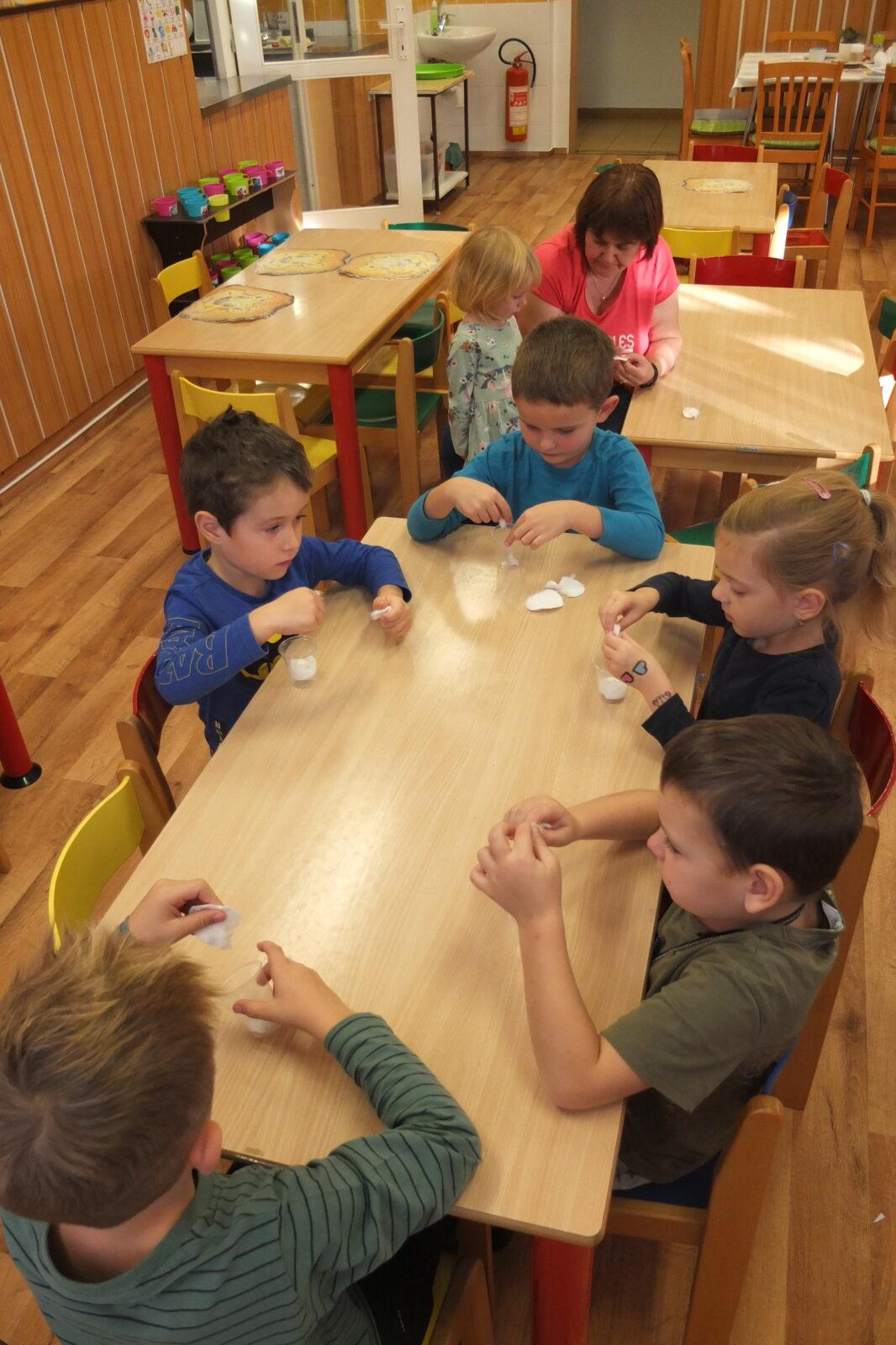 Človíček se představuje - 23