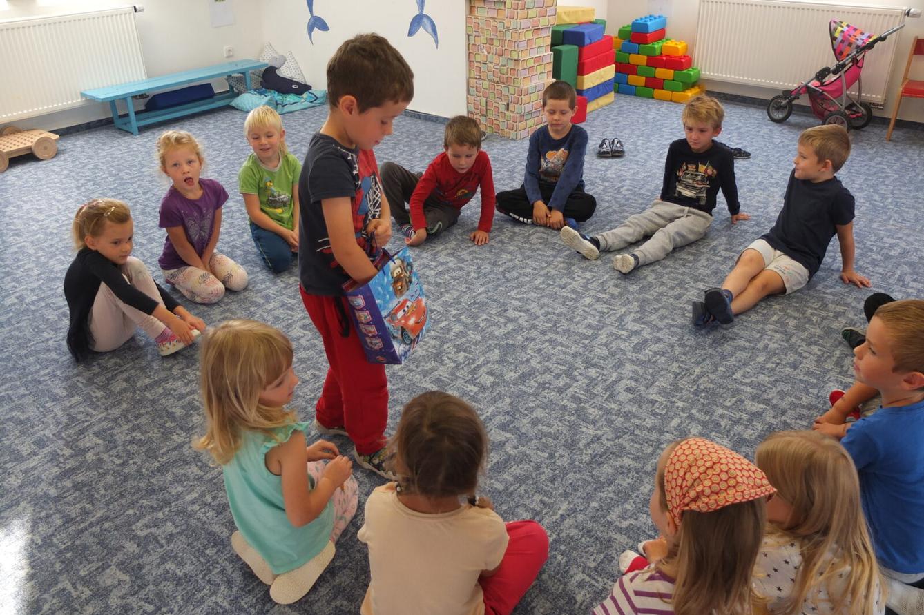 Človíček se představuje - 24