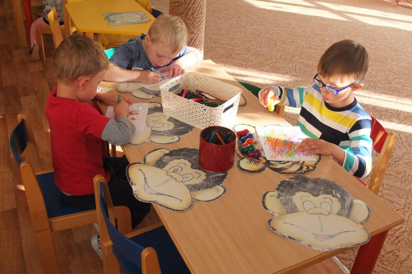 Človíček se představuje 1 - 18