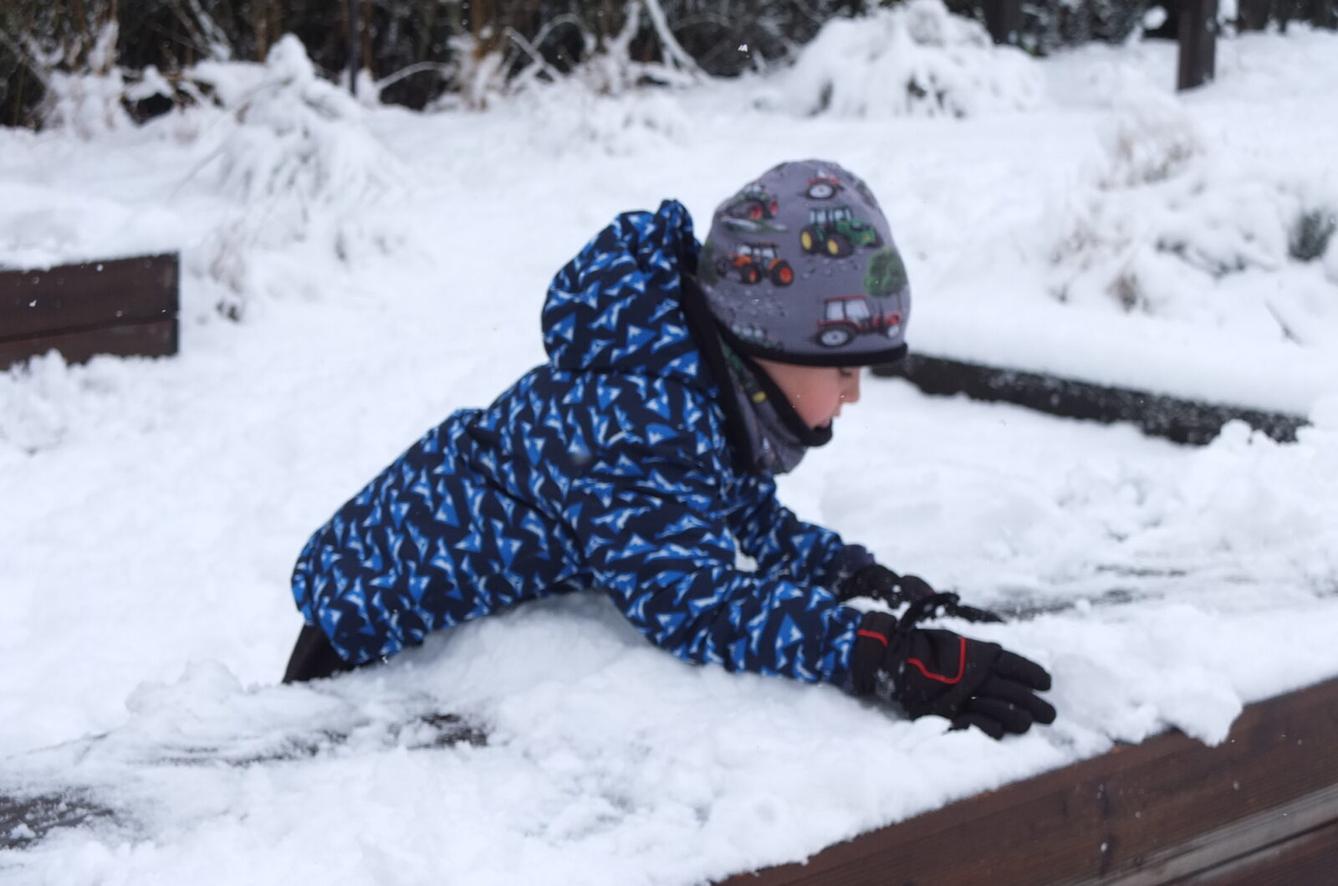 Užíváme si sněhu - 18