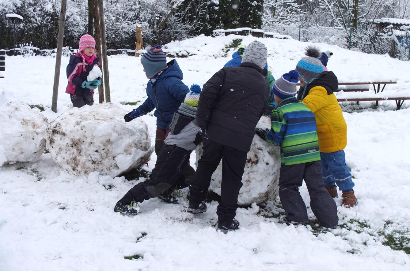 Užíváme si sněhu - 29