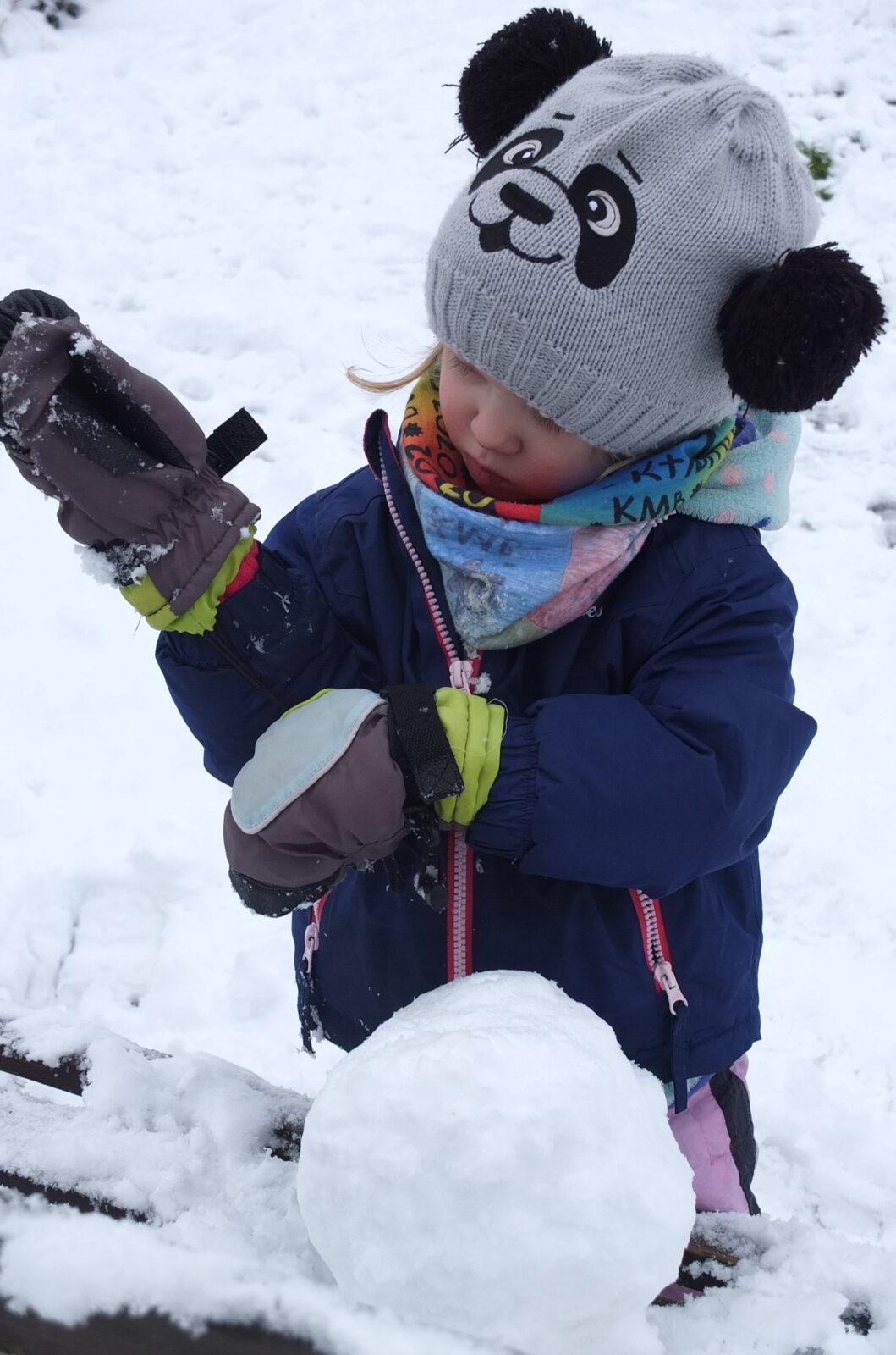 Užíváme si sněhu - 33