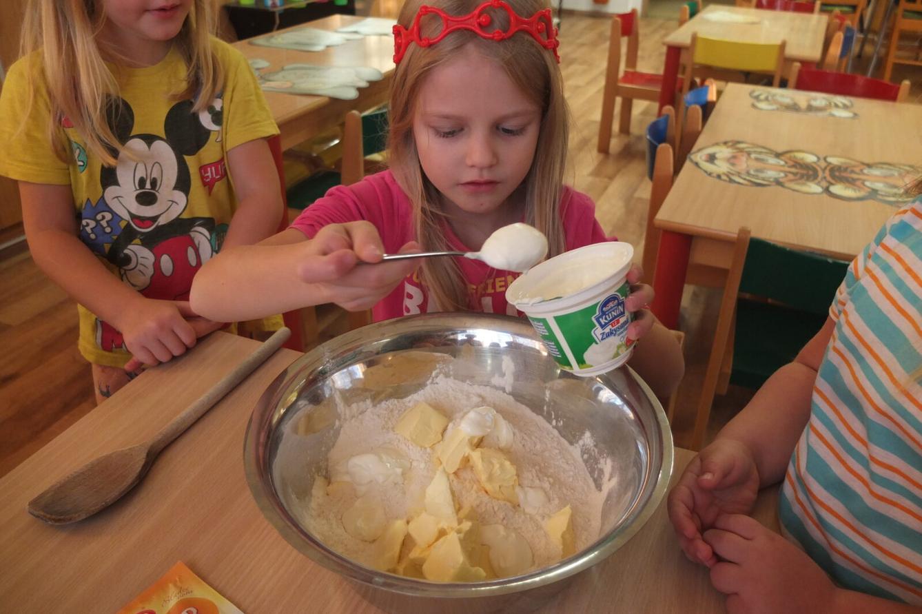 Pečení svatomartinských rohlíčků - 4