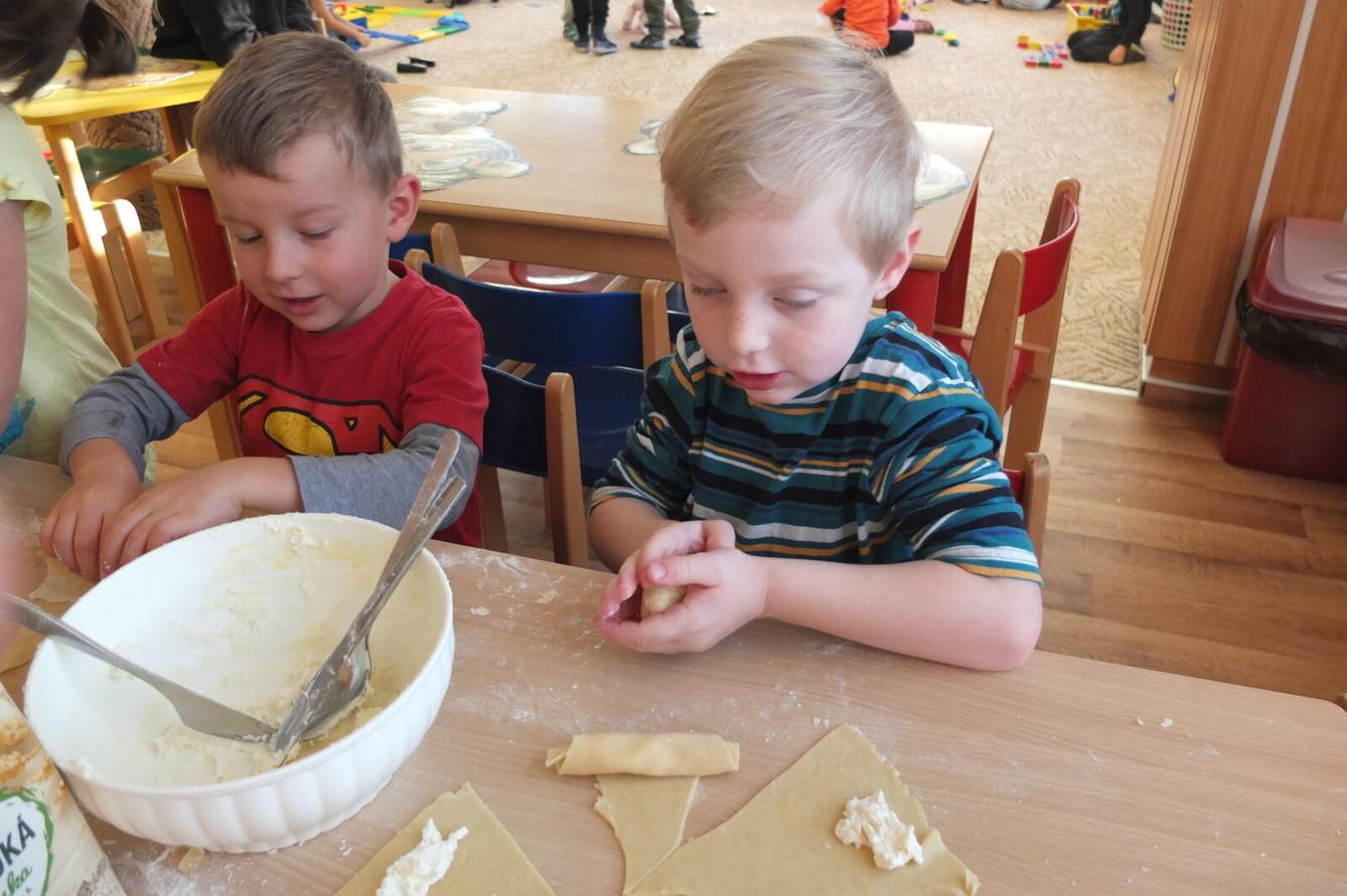 Pečení svatomartinských rohlíčků - 25