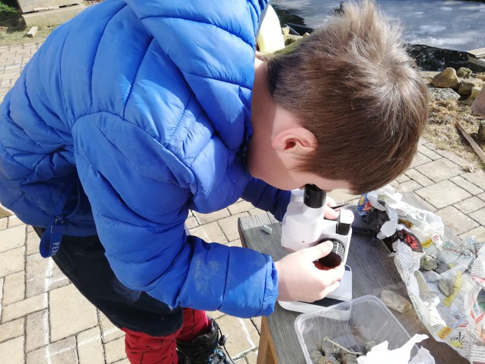 Distanční výuka ve třetí třídě 26. 2. - 47