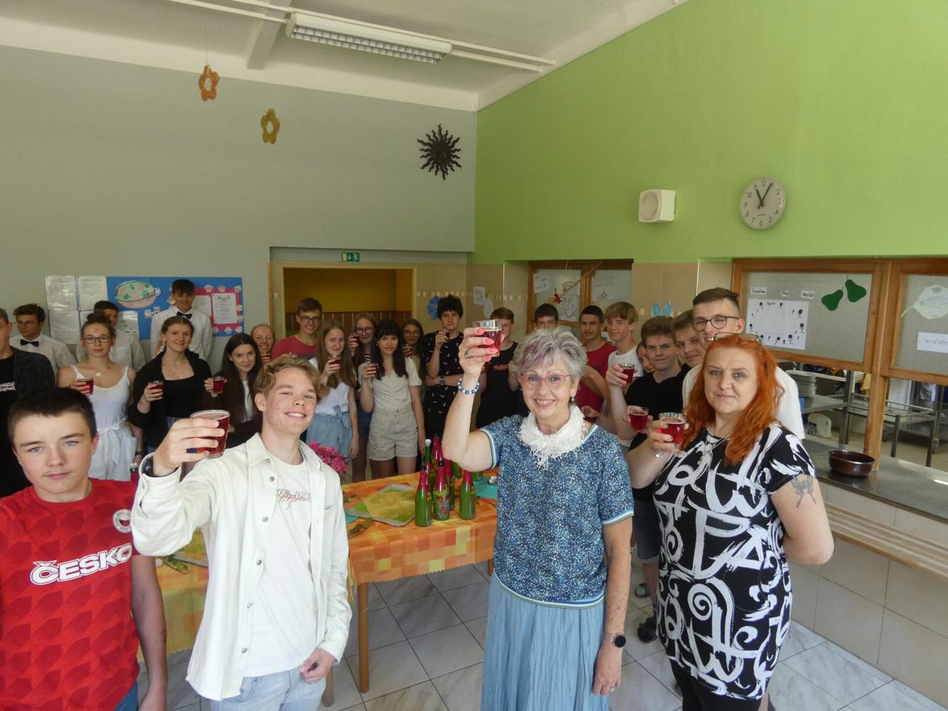 Slavnostní oběd 9. třídy - 3