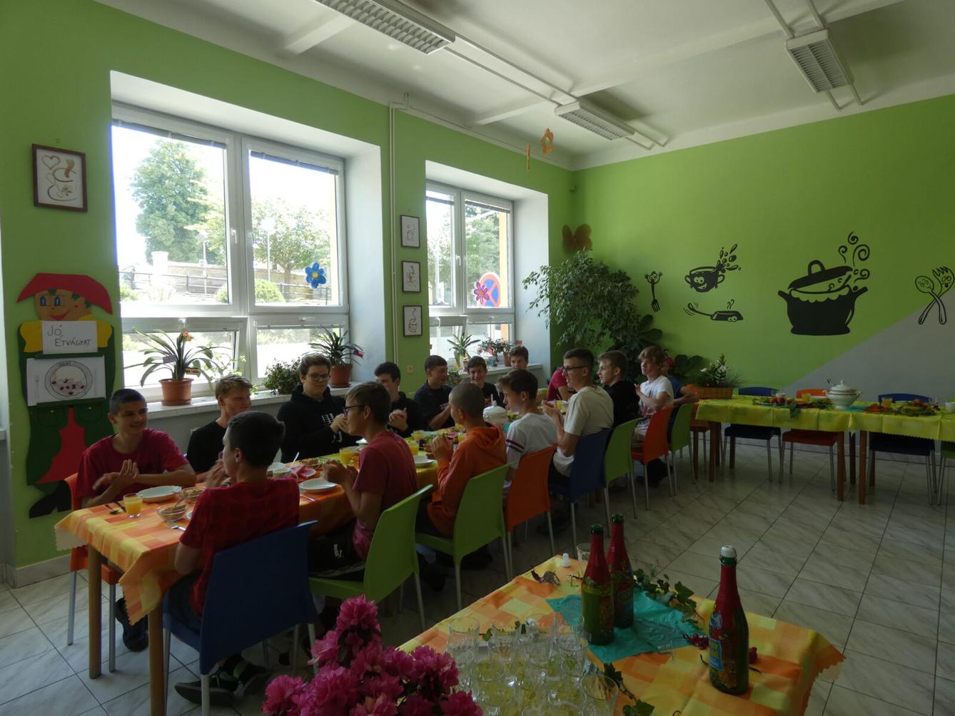 Slavnostní oběd 9. třídy - 4