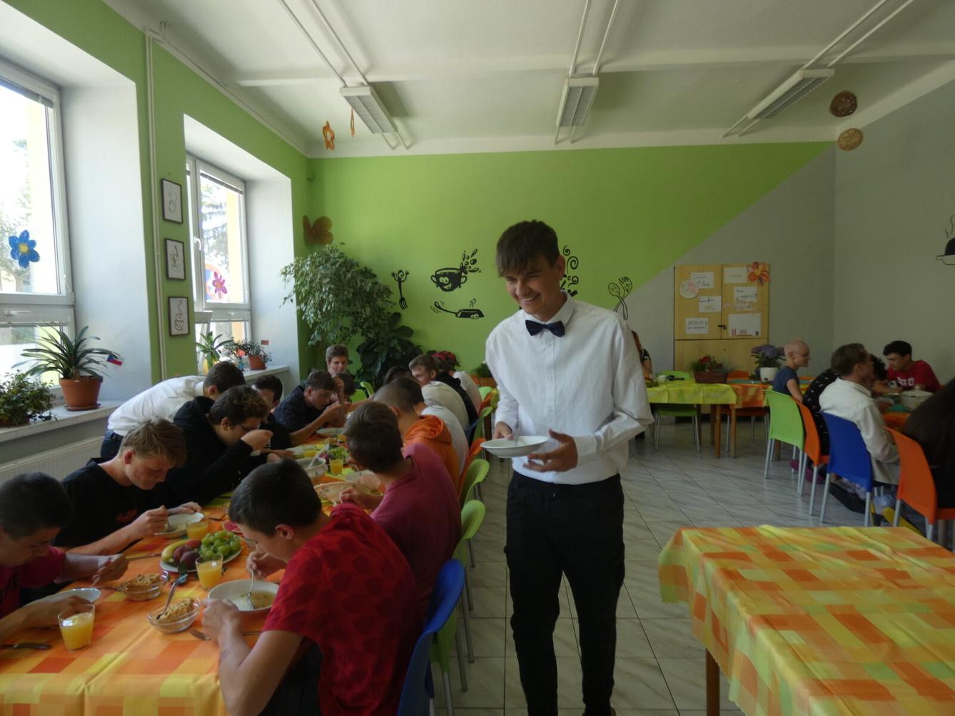 Slavnostní oběd 9. třídy - 5