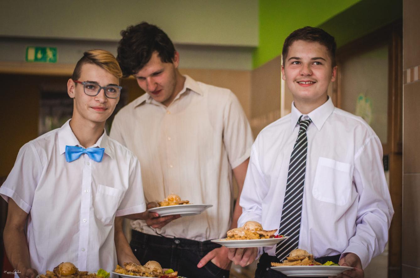 Slavnostní oběd s žáky 9. třídy - 6