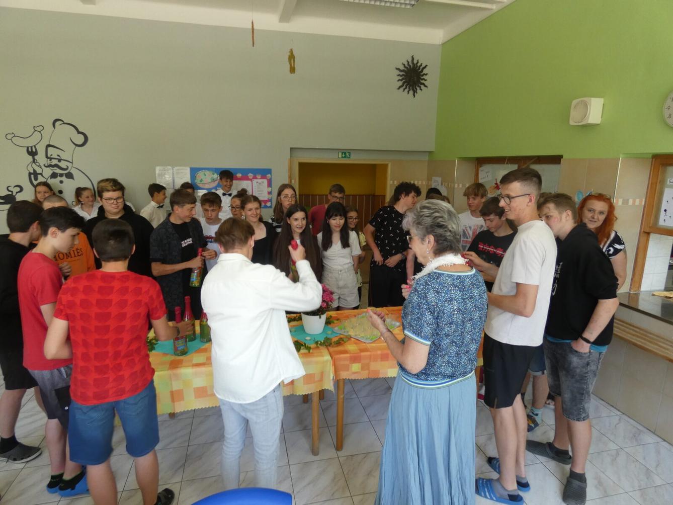 Slavnostní oběd 9. třídy - 11