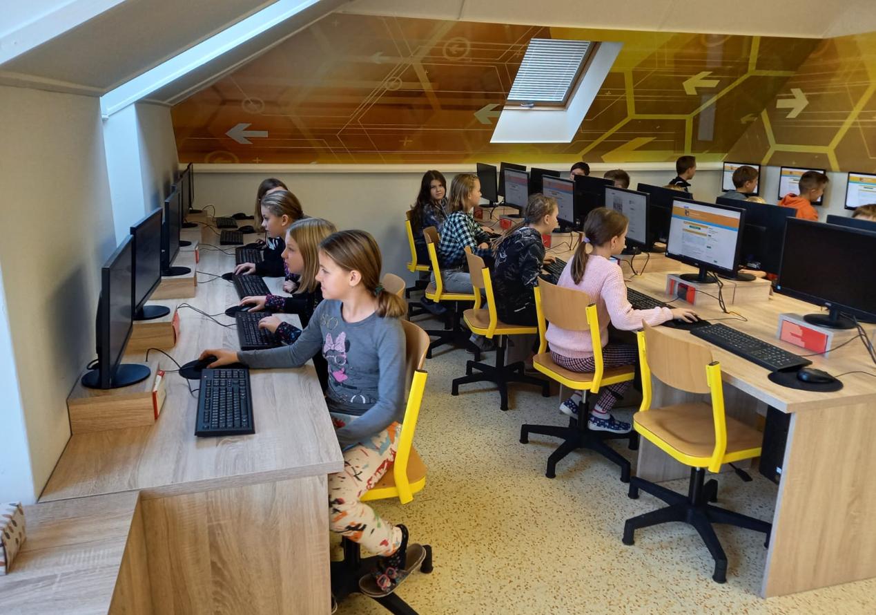 Bobřík informatiky - 9