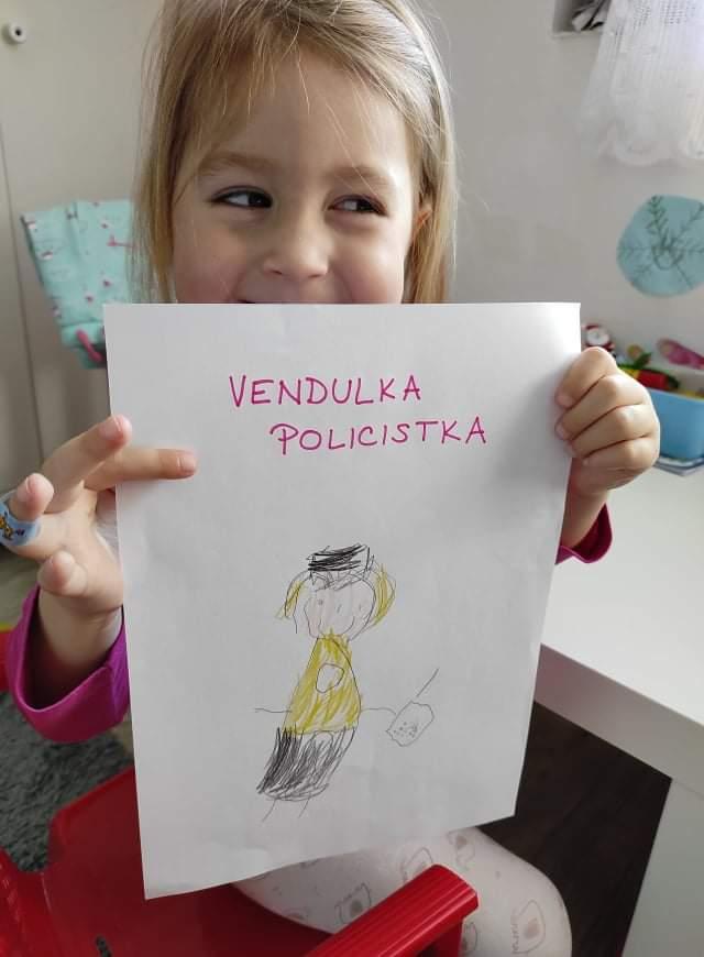 Distanční výuka v MŠ Kamarád (Ten dělá to a ten zas tohle:-)) - 100