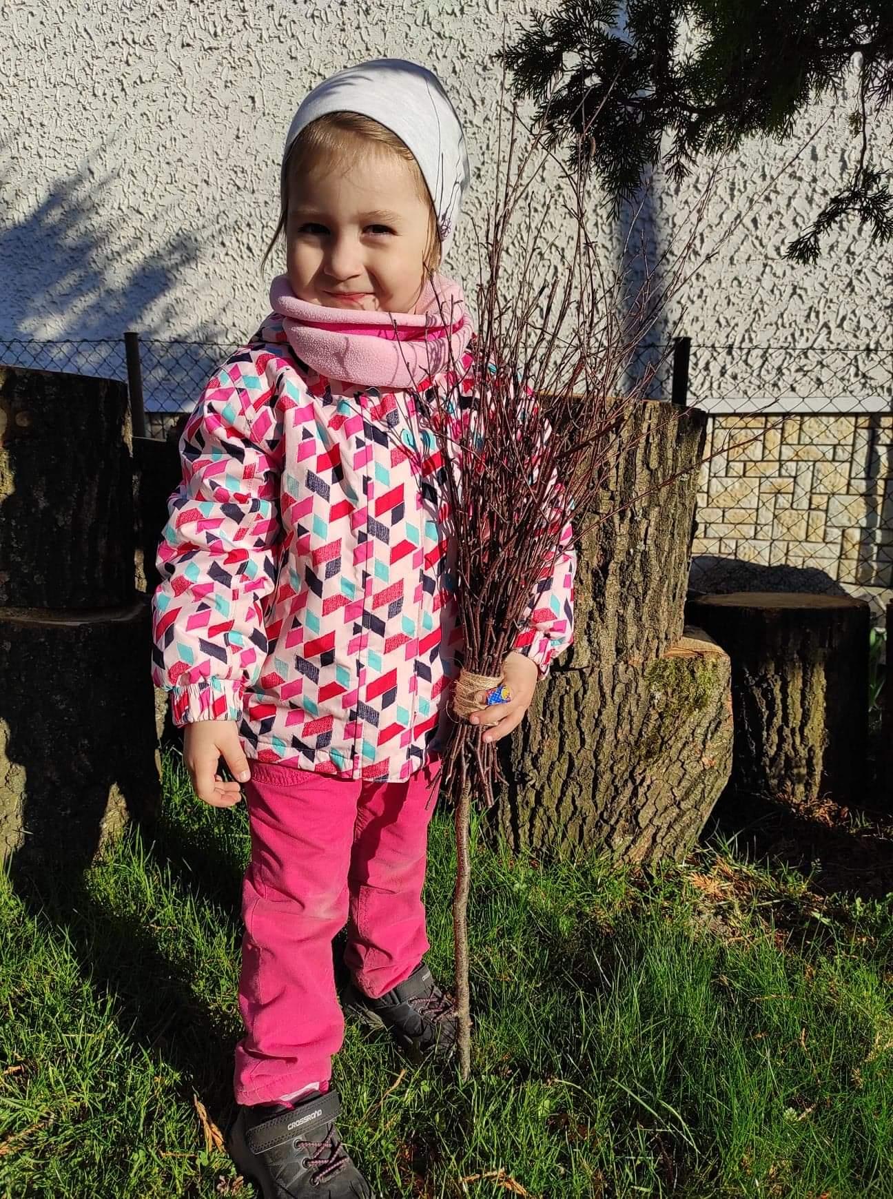 Distanční výuka - "Čarodějnický rej" - mladší děti :-) - 17