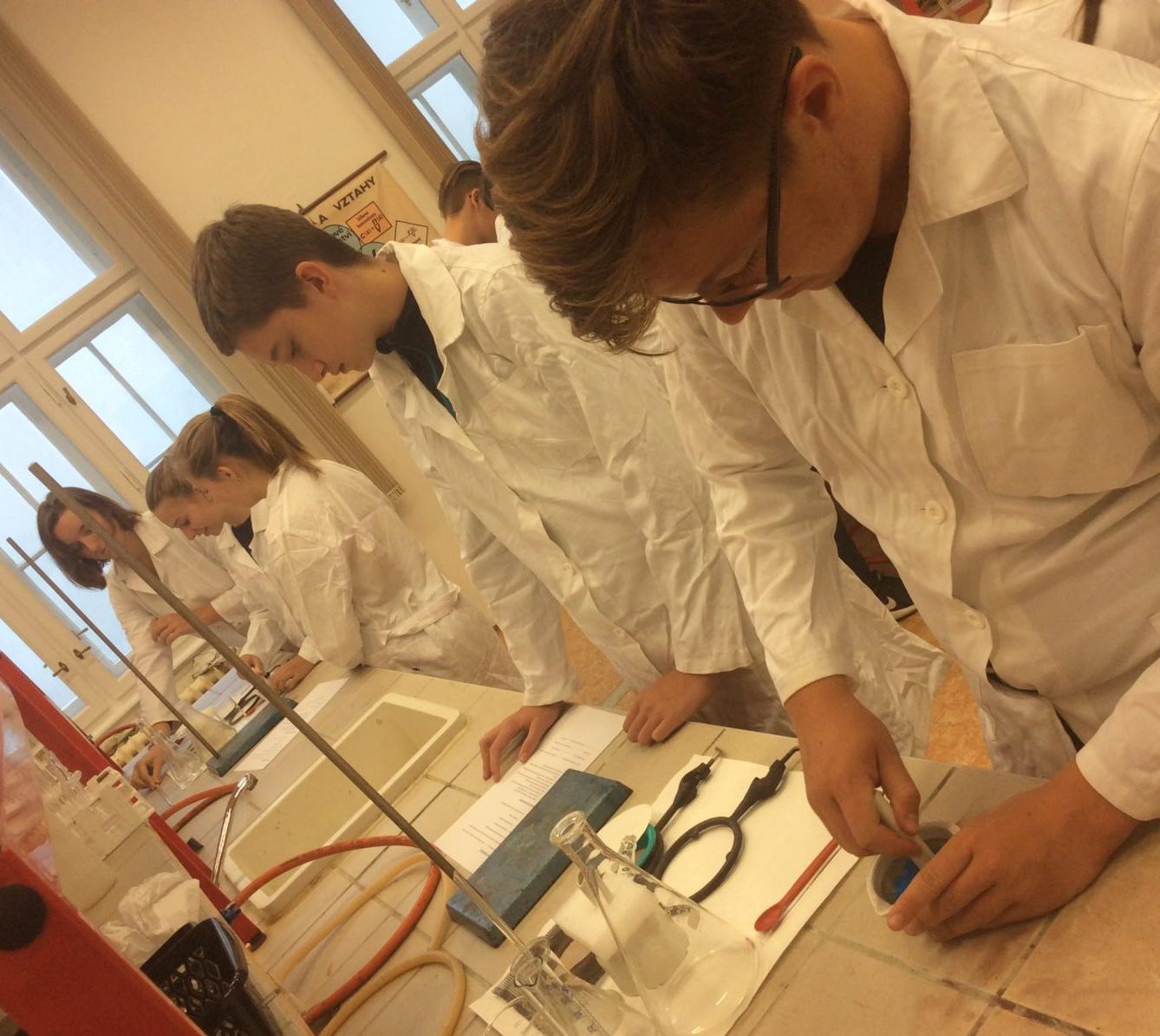 Svět krystalů - 9. třída - 1