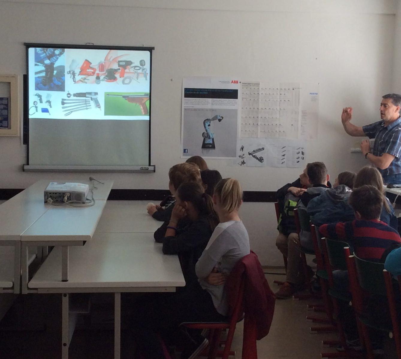 Sedmáci na TECHNOhrátkách - 1