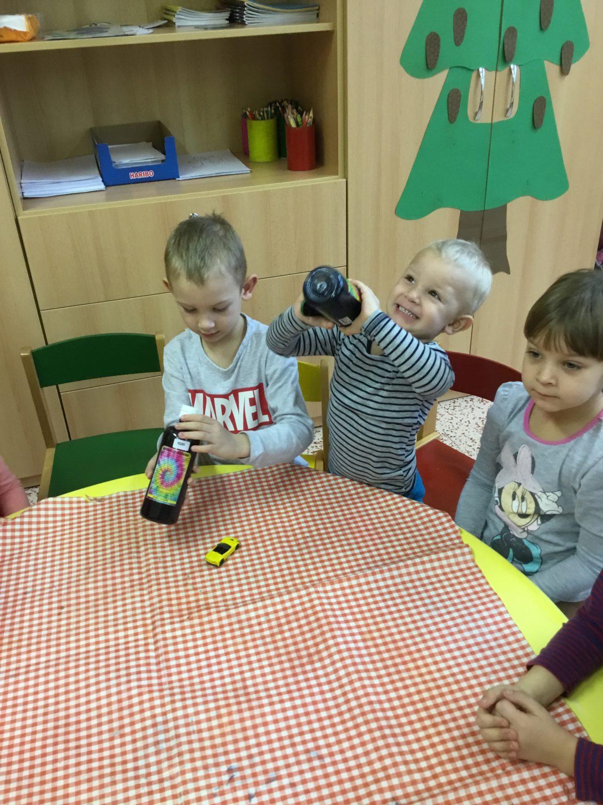 Klokánci: artefiletika - 2