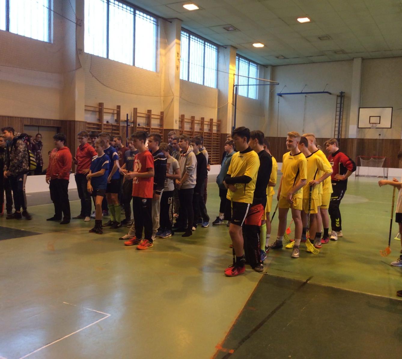 Okresní kolo ve florbale st. H - 9