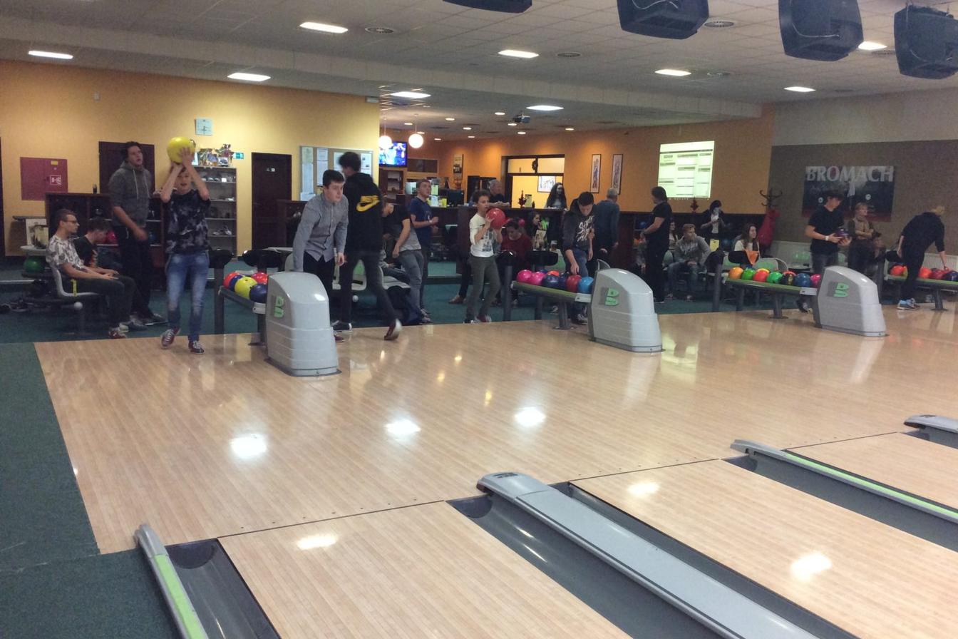 Školní liga v bowlingu