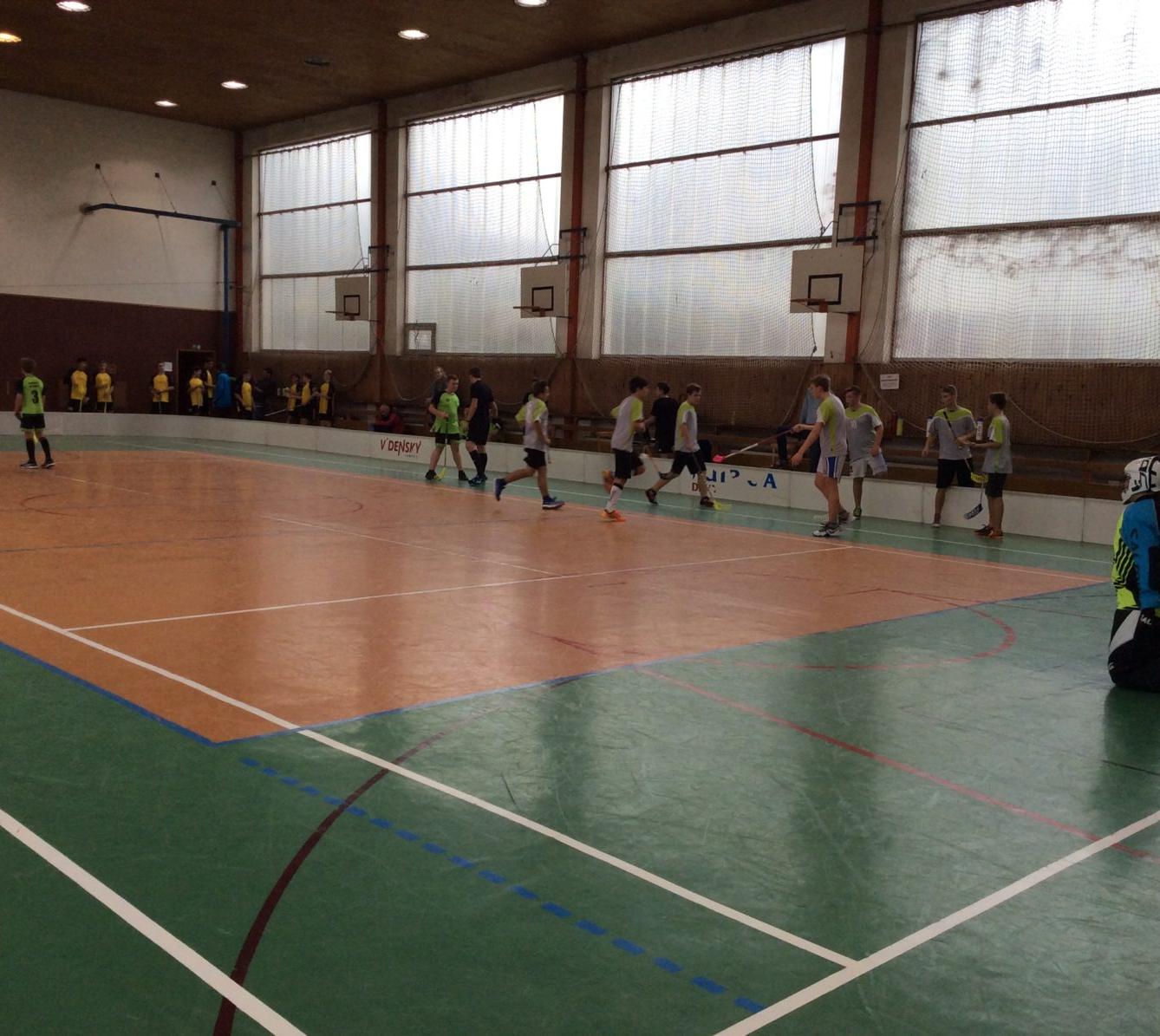 Postup starších florbalistů z okrsku - 7