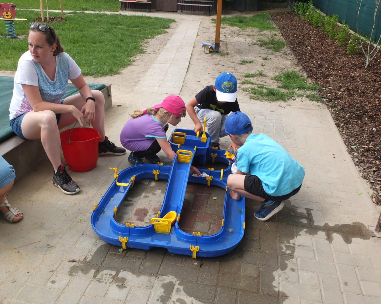 Cvičení s rodiči, Hand made odpoledne - 8