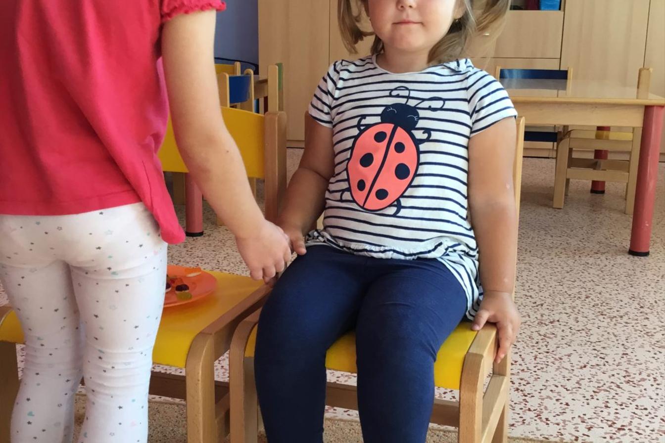 Broučci slaví: Adélka měla narozeniny