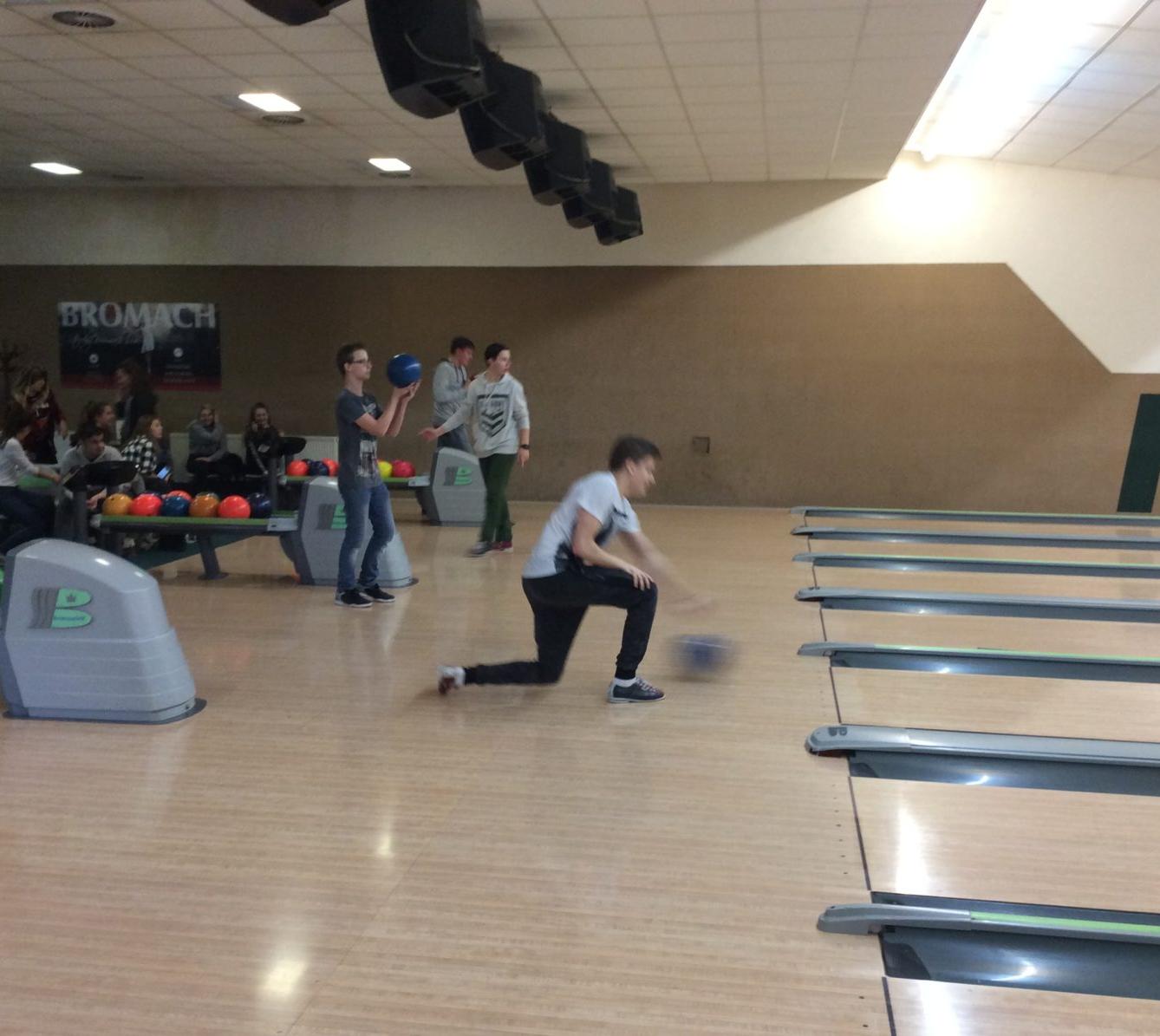 Bowling - 9. třída - 11