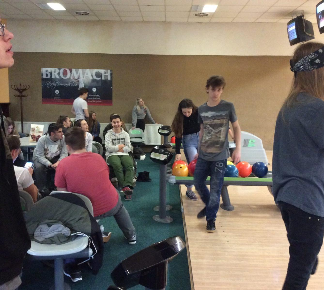 Bowling - 9. třída - 13