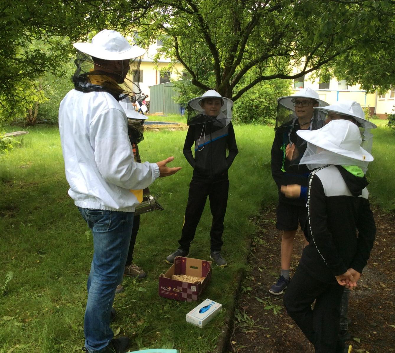 Svět včel - žáci 6. třídy - 17