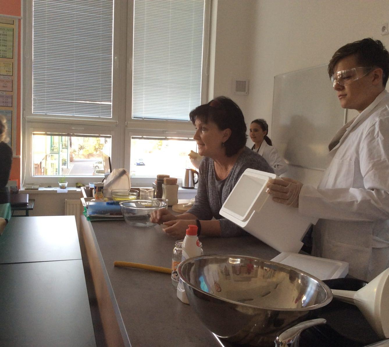 Odpoledne s pokusy Přírodovědného kroužku - 1