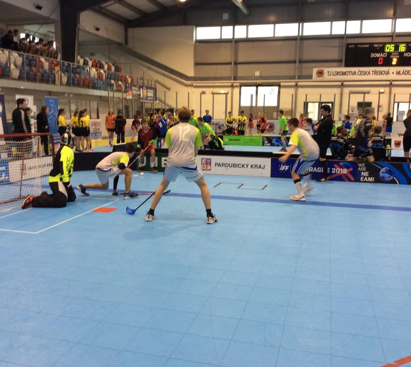 Vítězství našeho týmu na akci 10 dní florbalu v České Třebové - 3