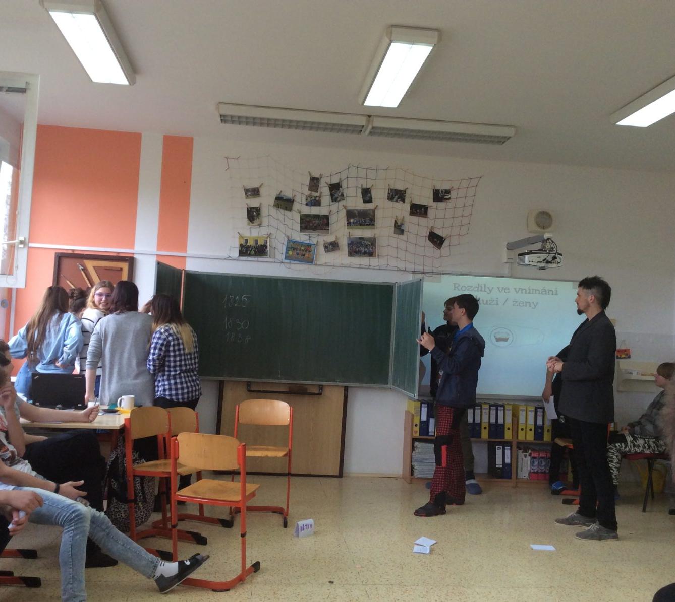 PŘÁTELSTVÍ A LÁSKA v 8. třídě - 8