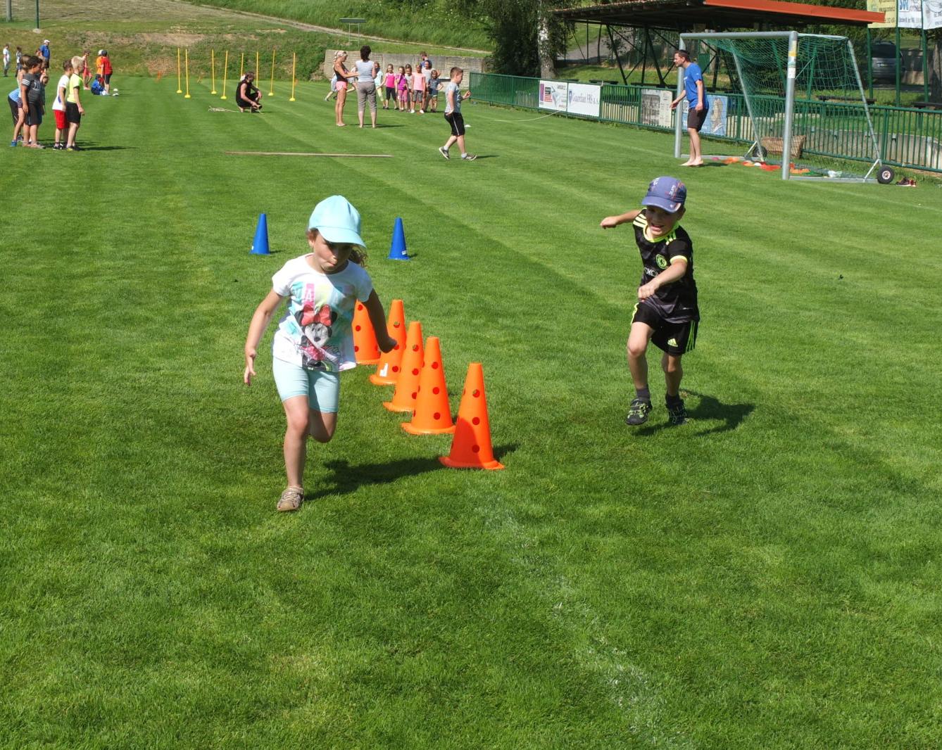 Vítězství našeho týmu na akci 10 dní florbalu v České Třebové - 10