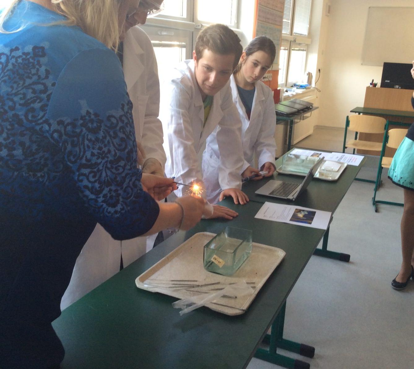 Odpoledne s pokusy Přírodovědného kroužku - 20