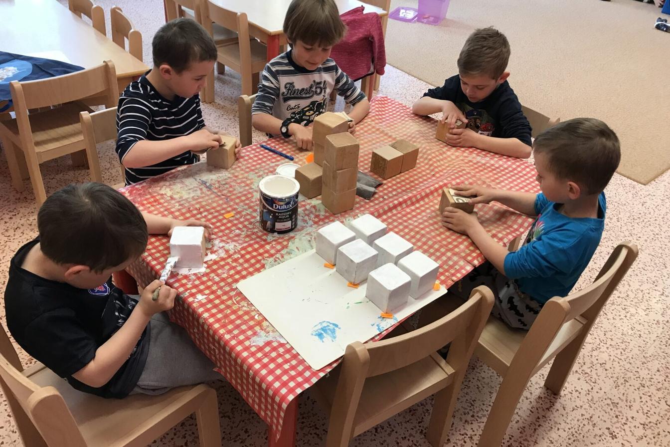 SOVIČKY: ,,MAMINKA MÁ SVÁTEK, RODINA"