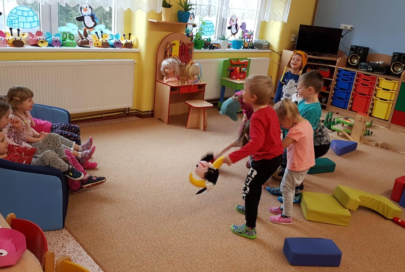 broučci: masopust-karneval - 8