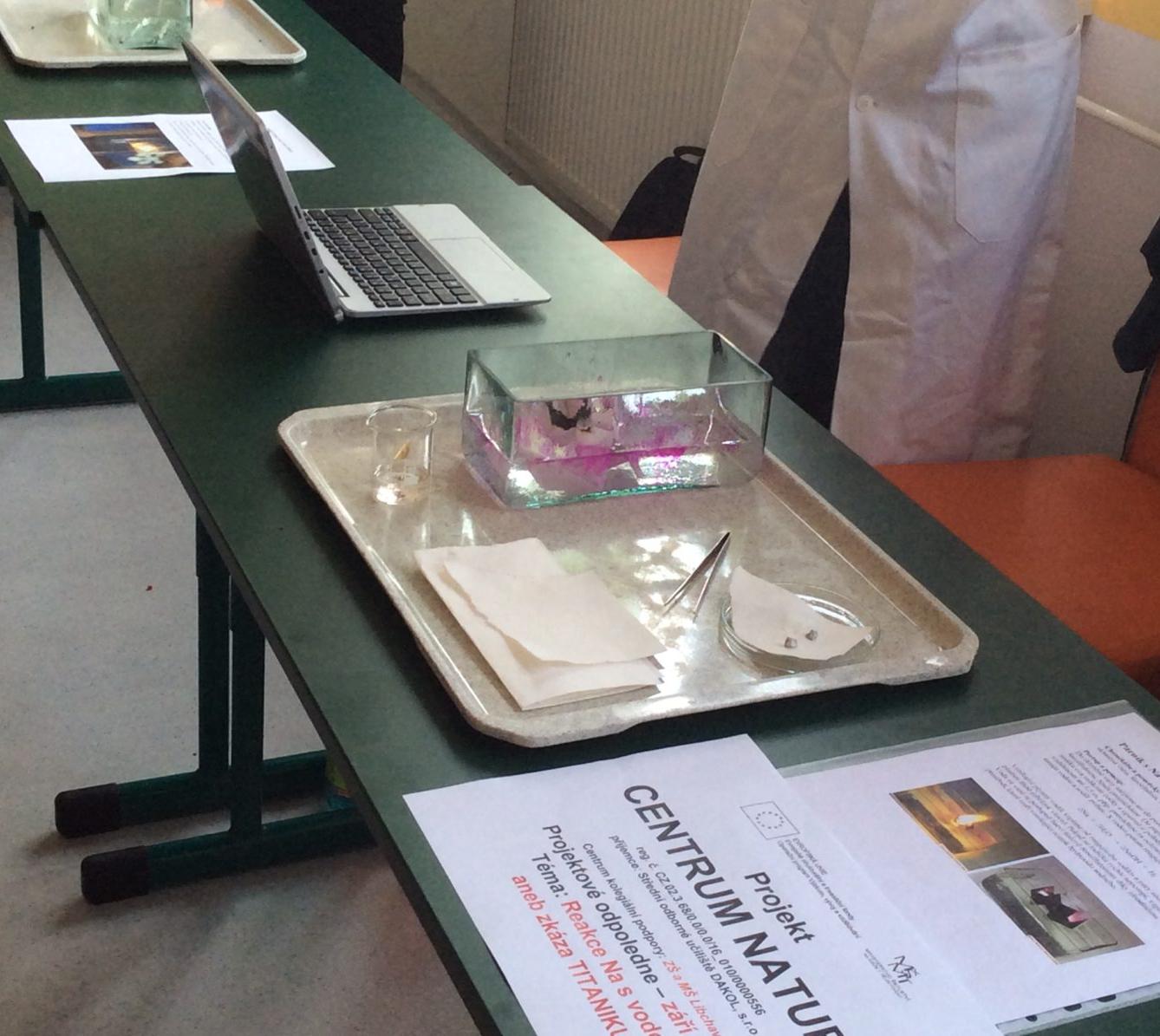 Odpoledne s pokusy Přírodovědného kroužku - 26