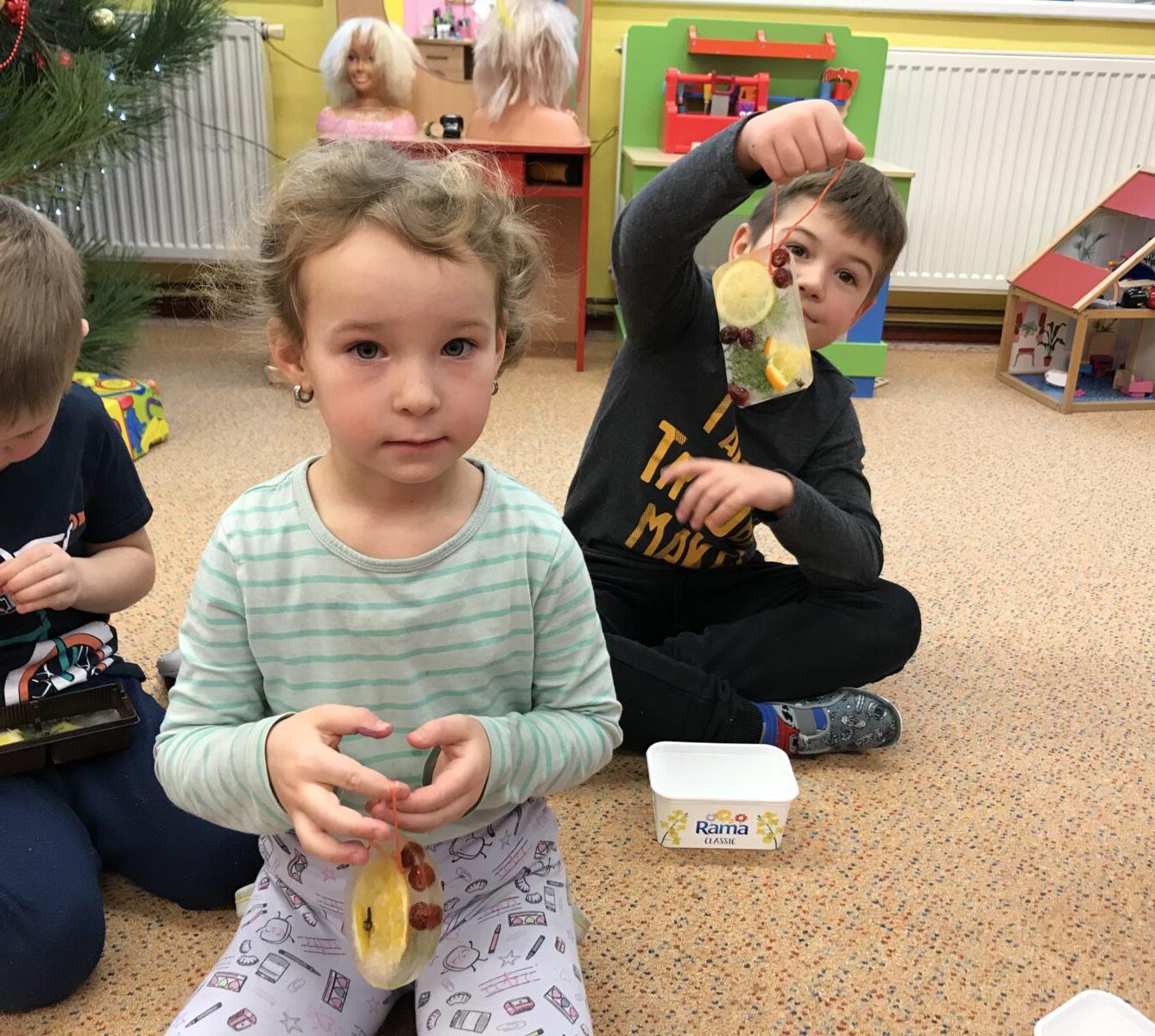 SOVIČKY: ,,VOŇAVÉ OZDOBY Z LEDU" - 3