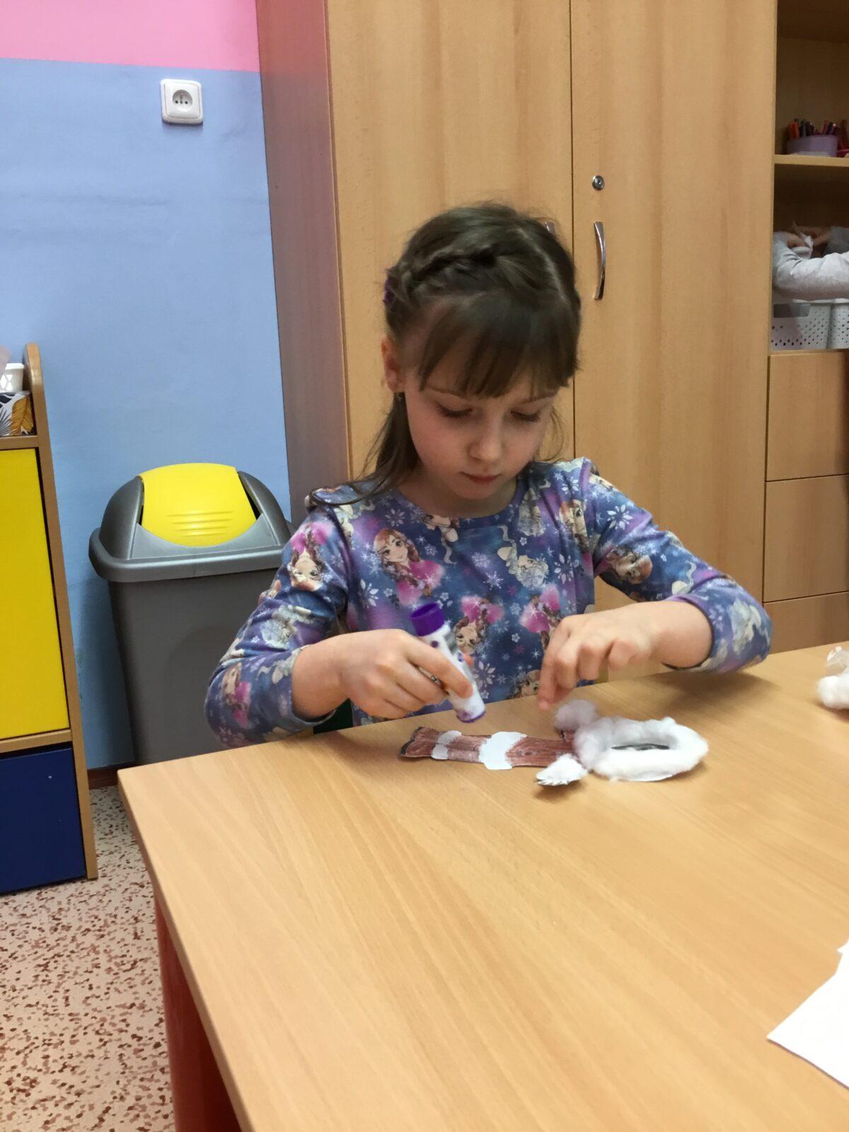 SOVIČKY: ,,ZIMNÍ RADOVÁNKY - VÝPRAVA NA SEVERNÍ A JIŽNÍ PÓL" - 3