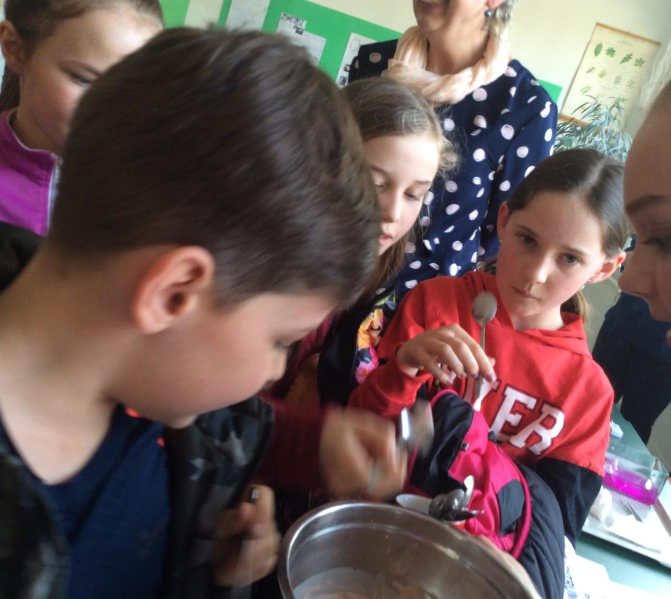 Odpoledne s pokusy Přírodovědného kroužku - 30