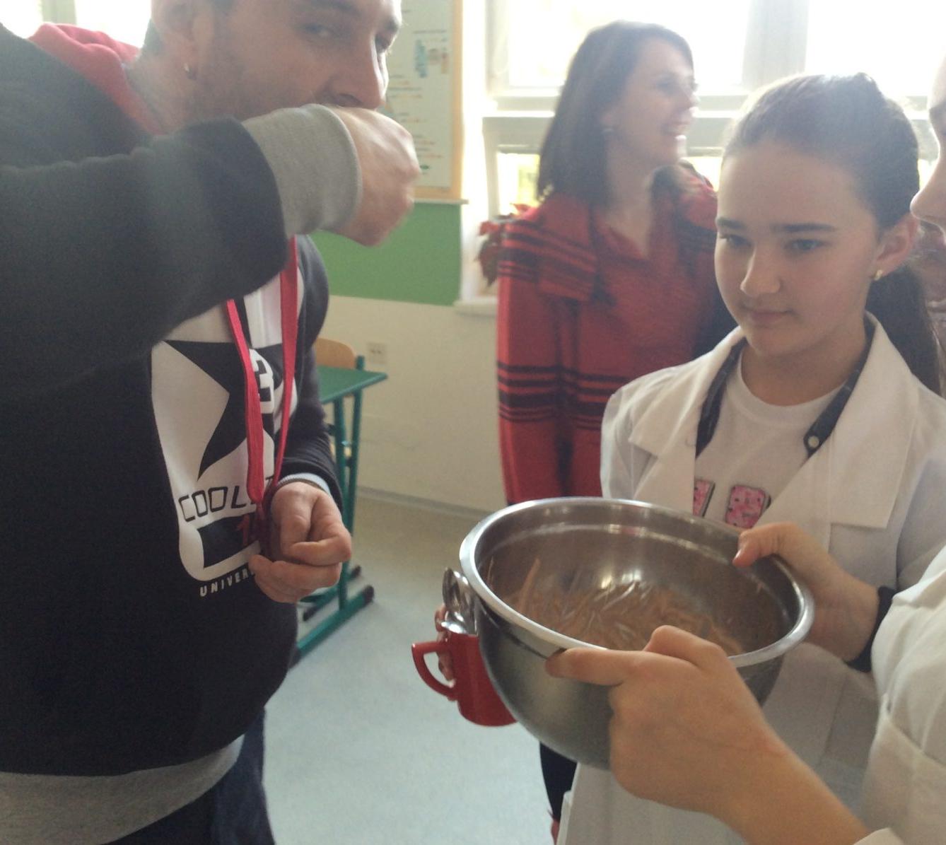 Odpoledne s pokusy Přírodovědného kroužku - 31